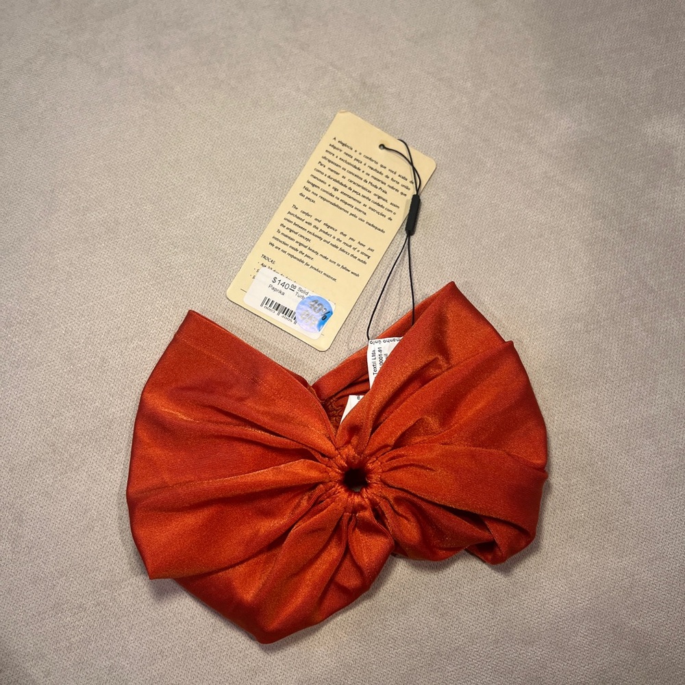 NWT Adriana Degreas Hair Turban
